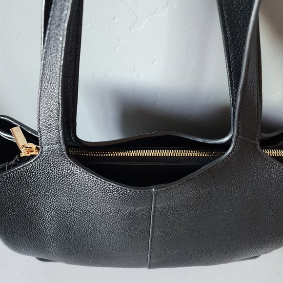 Banana Republic Portfolio Tote "EUC" - Picture 13 of 16